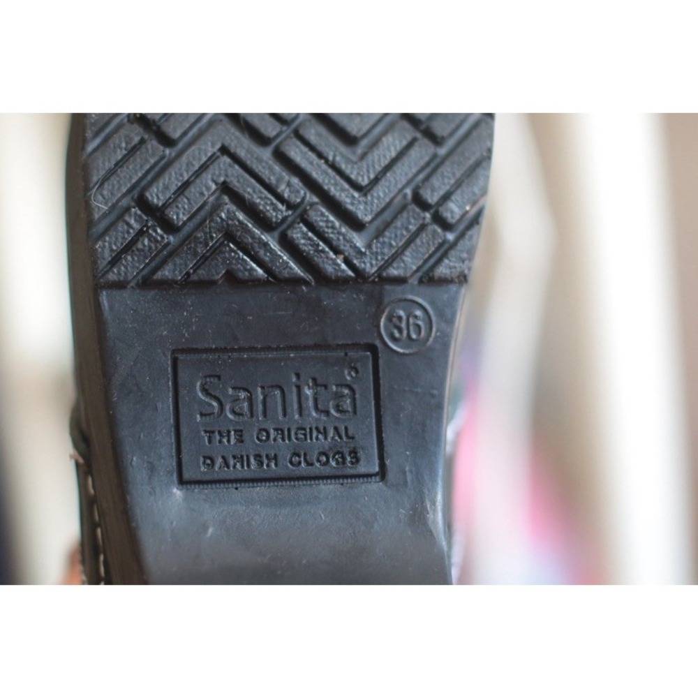 Koi Sanita Original Danish Clogs Black Shiny Lindsey Womens EU 36 US 5.5-6 - Picture 9 of 9
